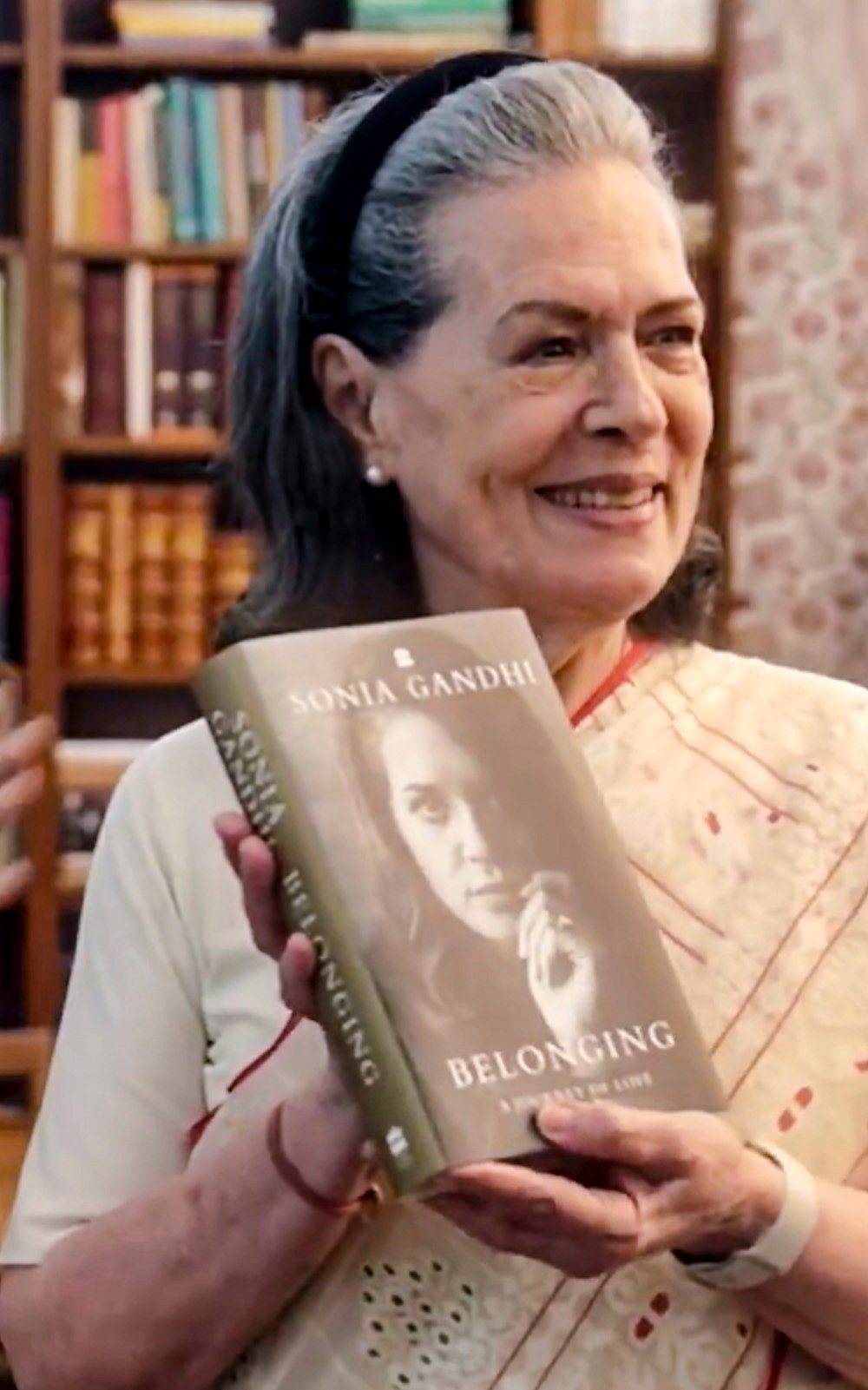 Sonia Gandhi makes Instagram debut