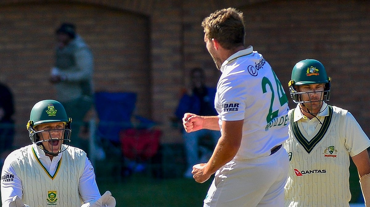 South Africa cricketers celebrate after dismissing an Australia batter during SA vs AUS 2nd Test 2026 at Gqeberha. - ProteasMenCSA/X