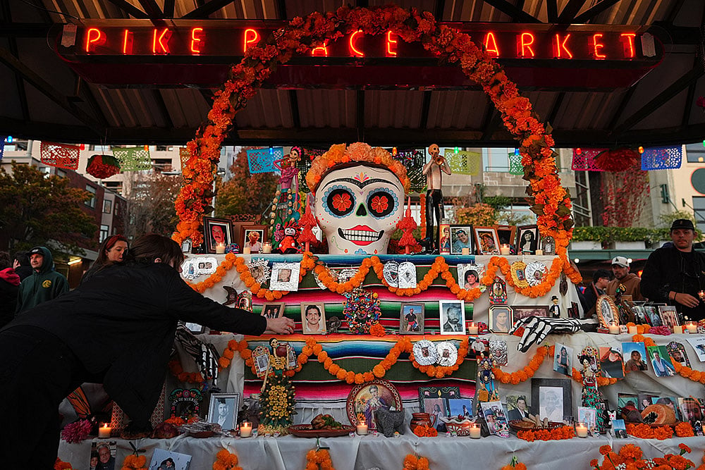 Dia de los Muertos events Seattle