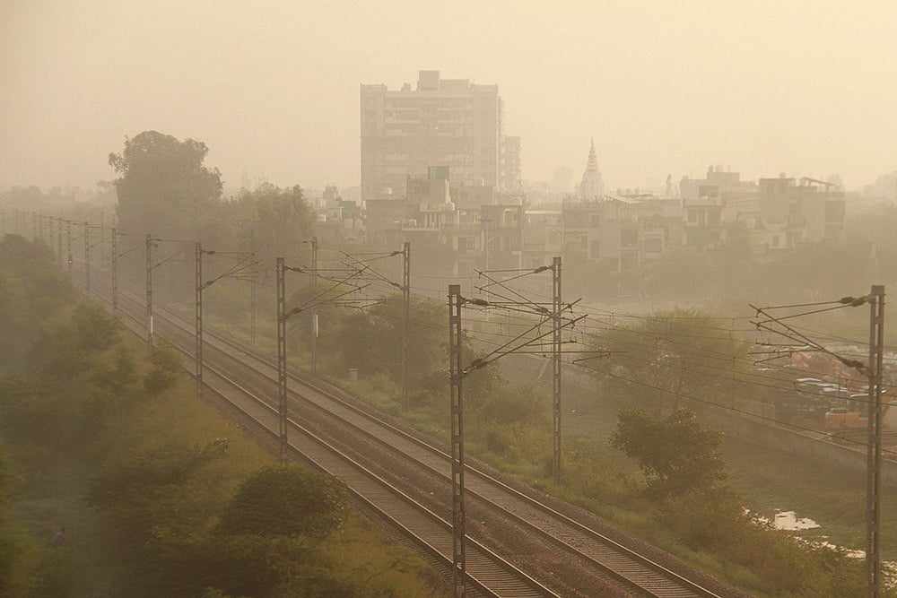Weather: Smog in Gurugram