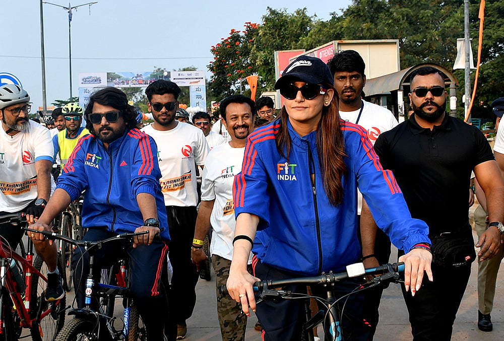 Sundays on Cycle in Hubballi