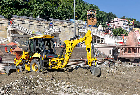 Maintenance work underway during the annual Ganga Canal closure at the Har Ki Pauri, in Haridwar, Uttarakhand, Thursday, Oct. 22, 2026. 
