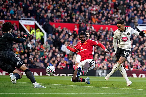 Bournemouth's Marcus Tavernier, right, shoots to score his side's second goal during the English Premier League soccer match between Manchester United and Bournemouth in Manchester, England, Sunday, Oct. 25, 2026.