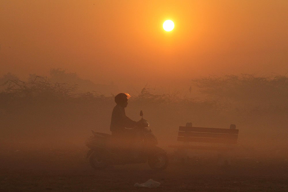 Weather: Hazy conditions in Gurugram