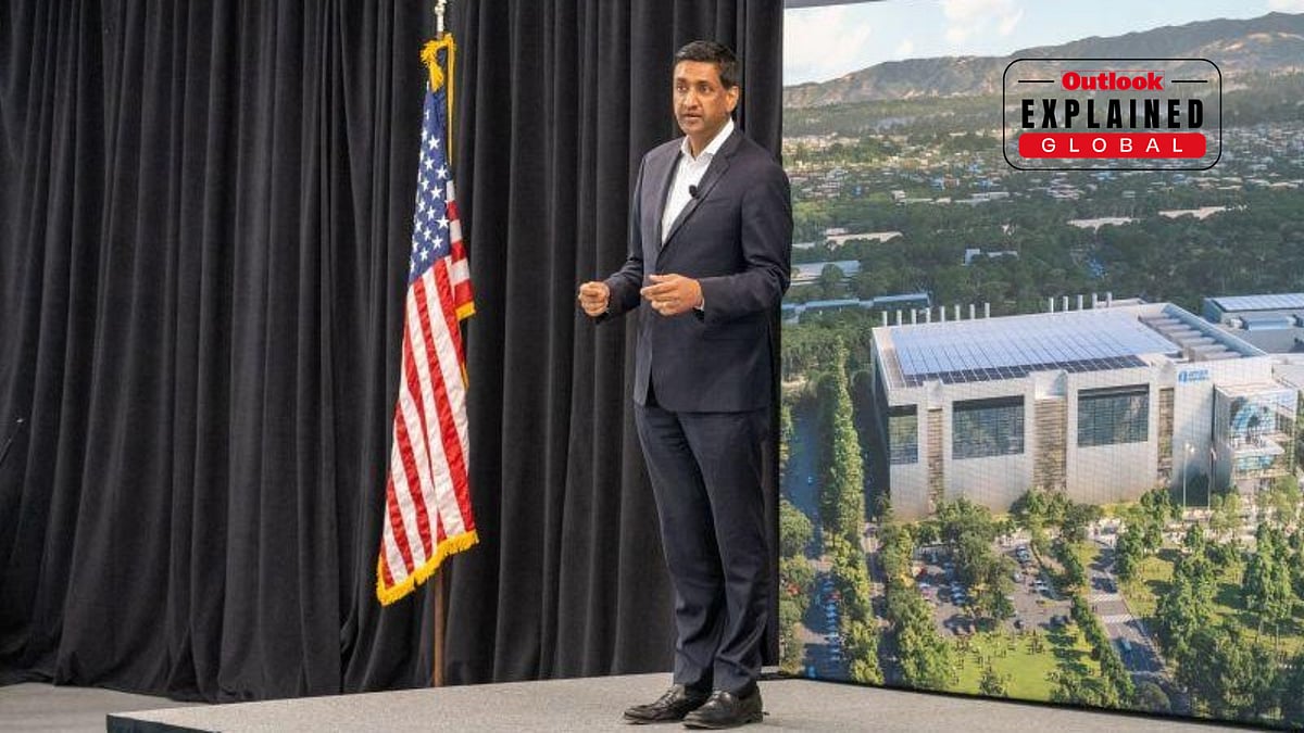 Caption
Ro Khanna visits Applied Materials’ Silicon Valley campus to discuss semiconductor innovation and US manufacturing. -  | X