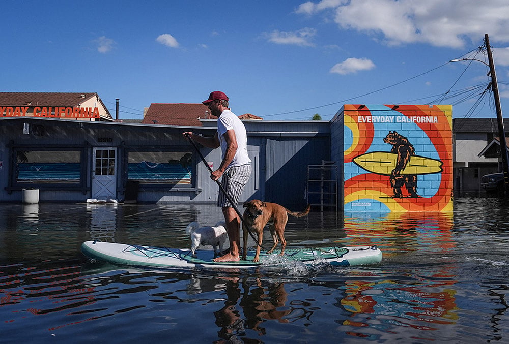 King tide flooding