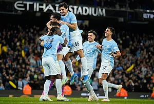 | Photo: AP/Dave Thompson : Manchester City players celebrate at the end of the English League Cup soccer match between Manchester City and Brighton and Hove Albion in Manchester, England, Wednesday, Oct. 28, 2026.