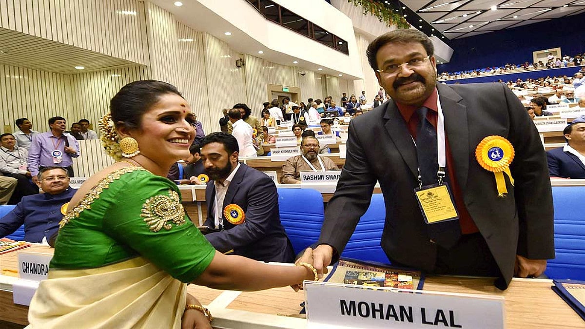 In Pics: President Confers 64th National Film awards