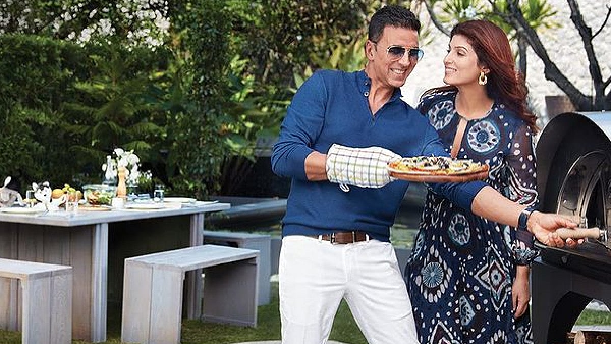 Twinkle Khanna Pens Down A Hilarious Conversation To Wish Akshay Kumar On Their 21st Anniversary