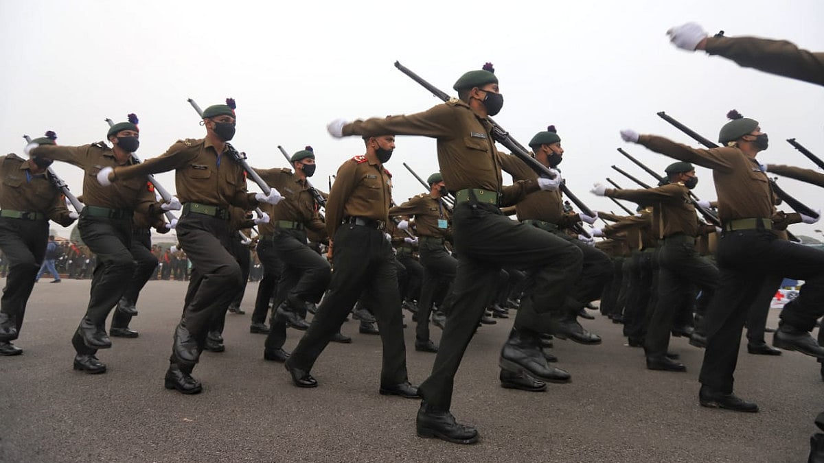 R-Day: Full Dress Rehearsal Parade Held In Srinagar