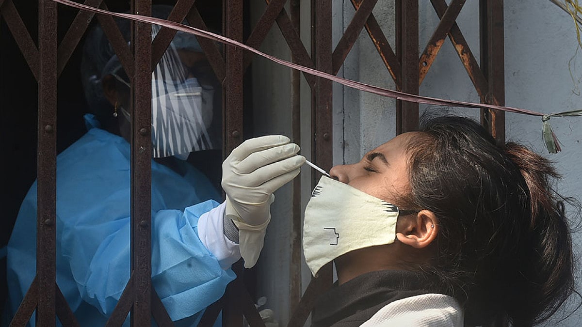 Daily COVID-19 Infections Cross 28,000 Mark In Kerala, Govt To Decide On Curbs On Thursday