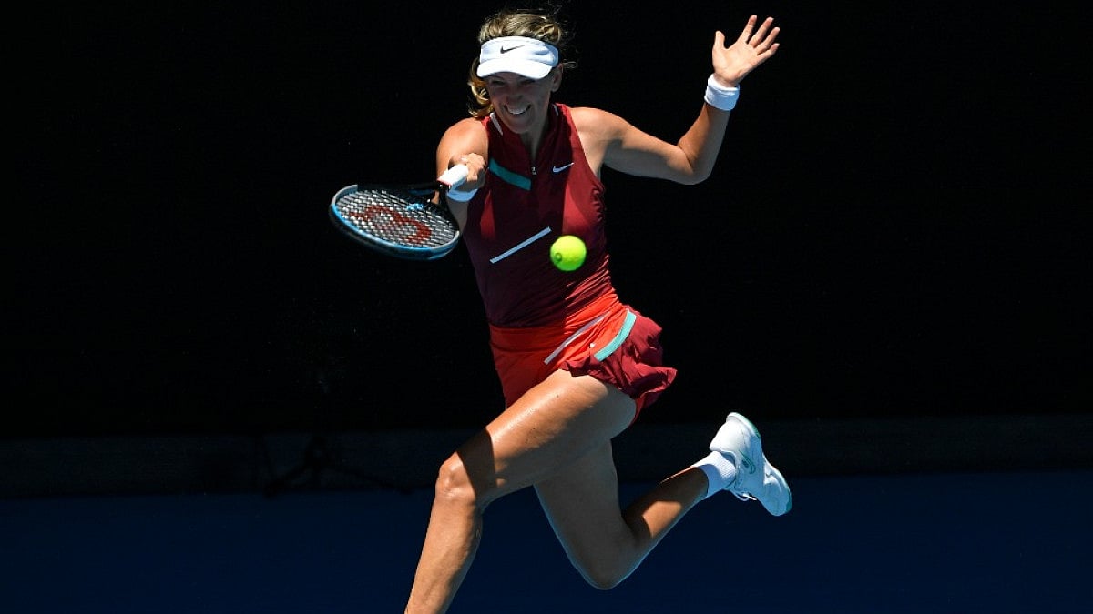 Australian Open 2022: Victoria Azarenka Overpowers Elina Svitolina Into Fourth Round