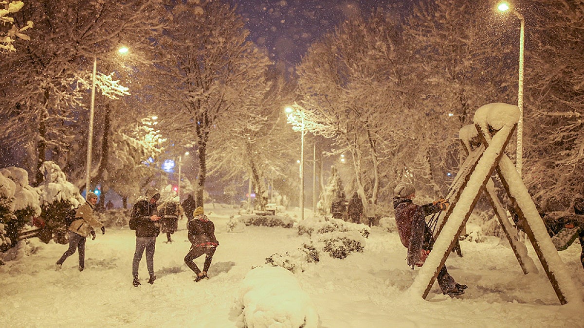 Heavy Snowstorm Continues In Turkey