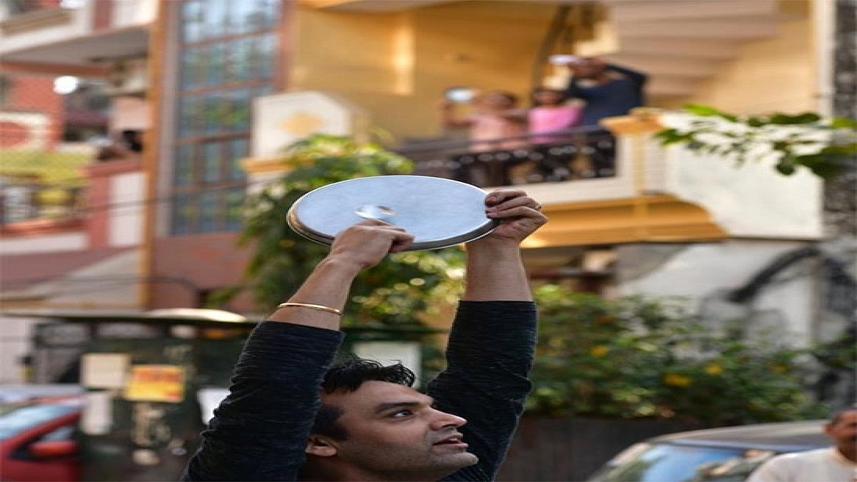 India Claps, Clang Utensils To Thank Coronavirus Fighters