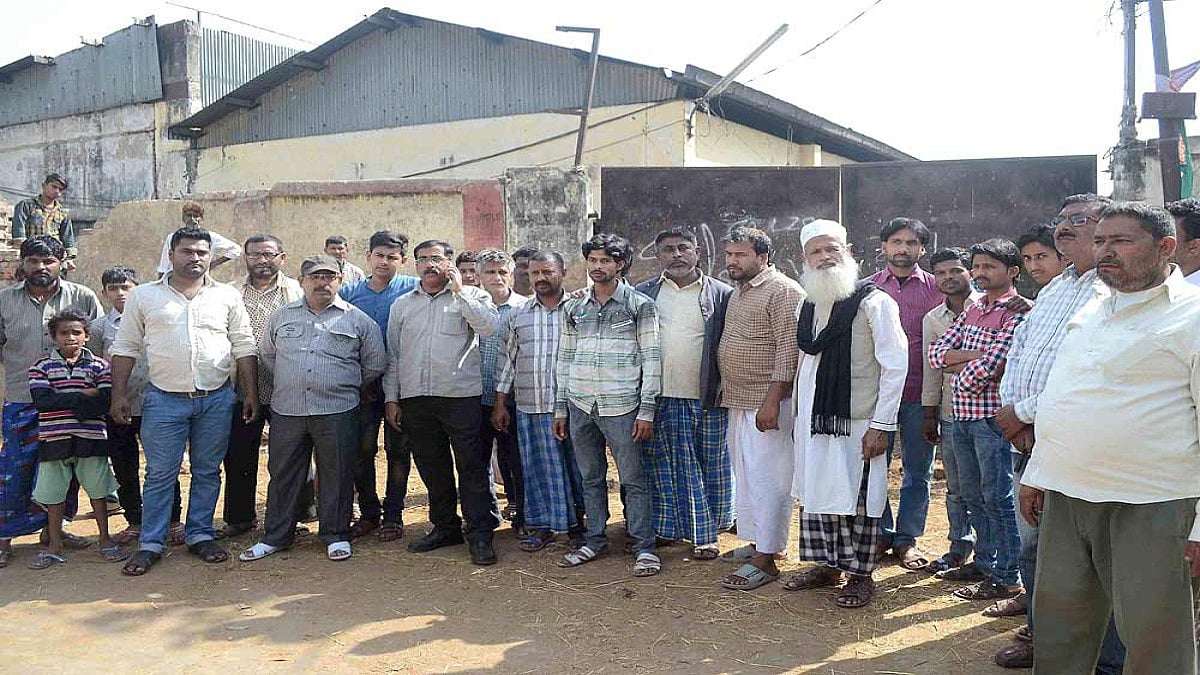 Life Comes To Standstill After Crackdown On Slaughterhouses