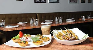 Sarong Fried, With Teh Tarik