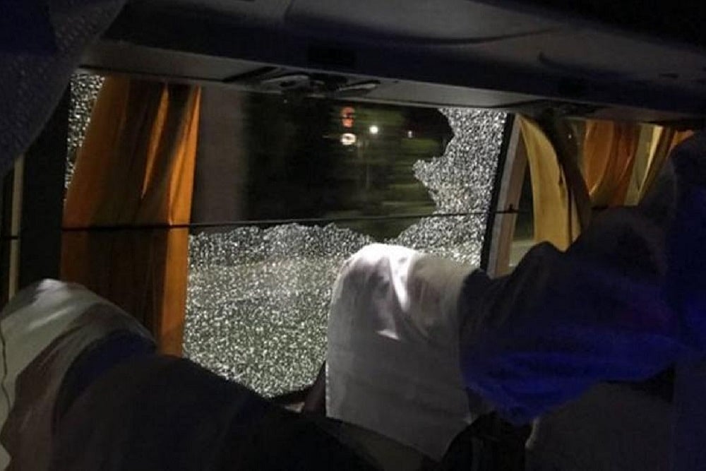 Australia Cricket Team Bus Attacked With Rock While Returning After Win Vs India In Guwahati