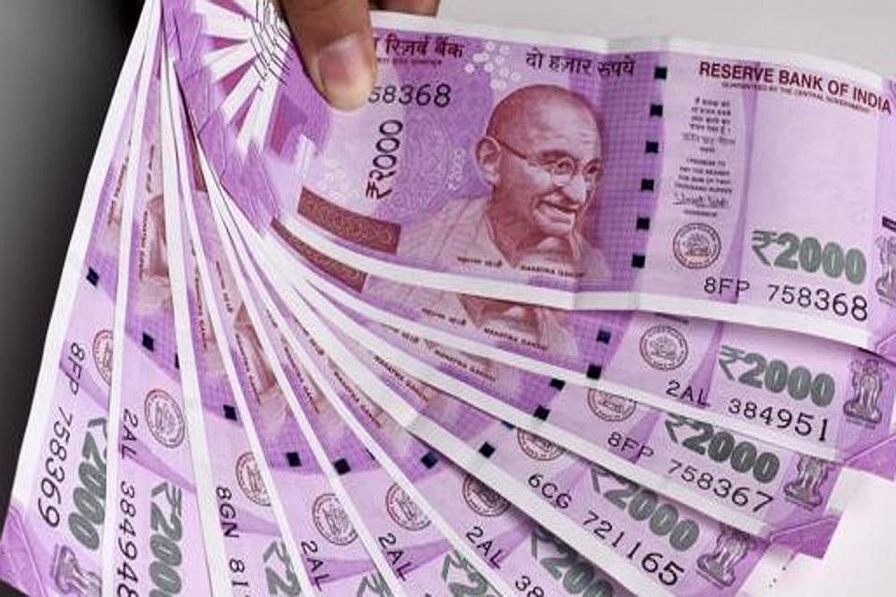 RBI decides to withdraw Rs 2000 currency notes from circulation