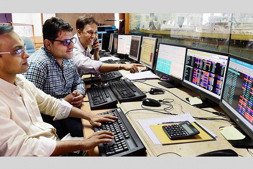 Sensex Hits New Peak Of 32,687.32, Nifty At 10,242.45 Pts