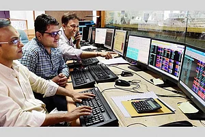 Sensex Hits New Peak Of 32,687.32, Nifty At 10,242.45 Pts