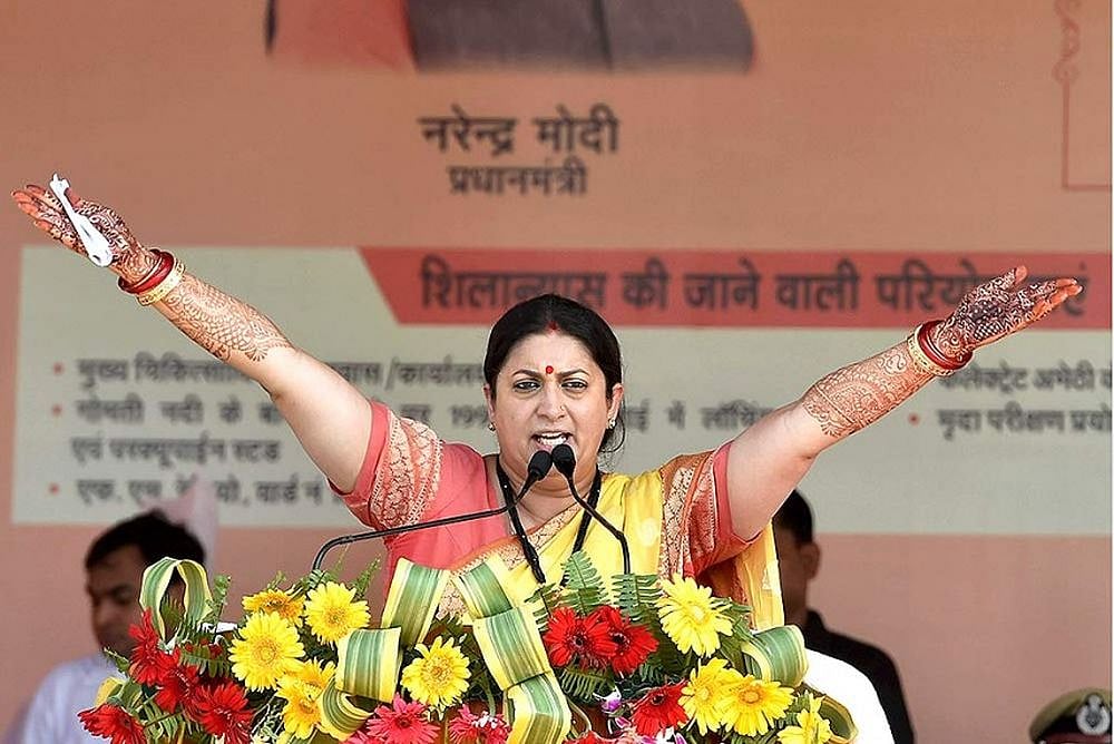 'Eagerly Waiting For Rahul Ji's Poetic Explanation': Smriti Irani Targets Gandhi Over Media Report On Vadra