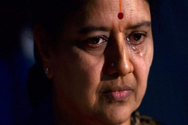 Sasikala Applies For 15-Day Parole To Visit Her Ailing Husband Natarajan