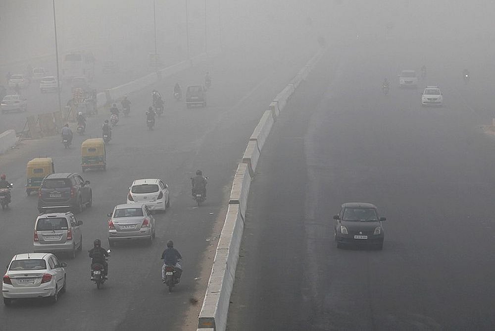 Prompted By Pollution Crisis, Centre Advances The Date To Bring In Bharat Stage-VI Auto Fuel By Two Years