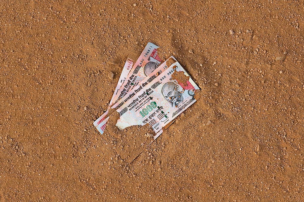 The Cash Demonetisation Economy