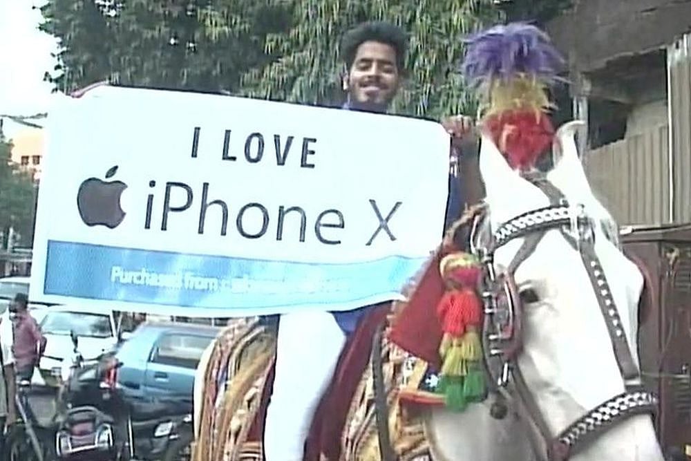 Mumbai Man Rides Horse To Apple Store To Buy iPhone X