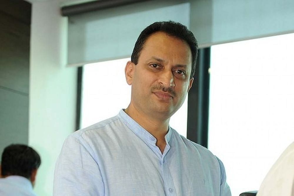 Union Minister Anant Kumar Hegde Apologises For Constitution Remark
