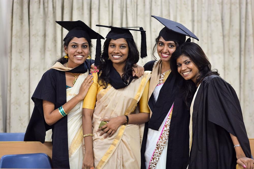Minister Pitches For Traditional Maharashtrian Ceremonies For Convocation At Varsities