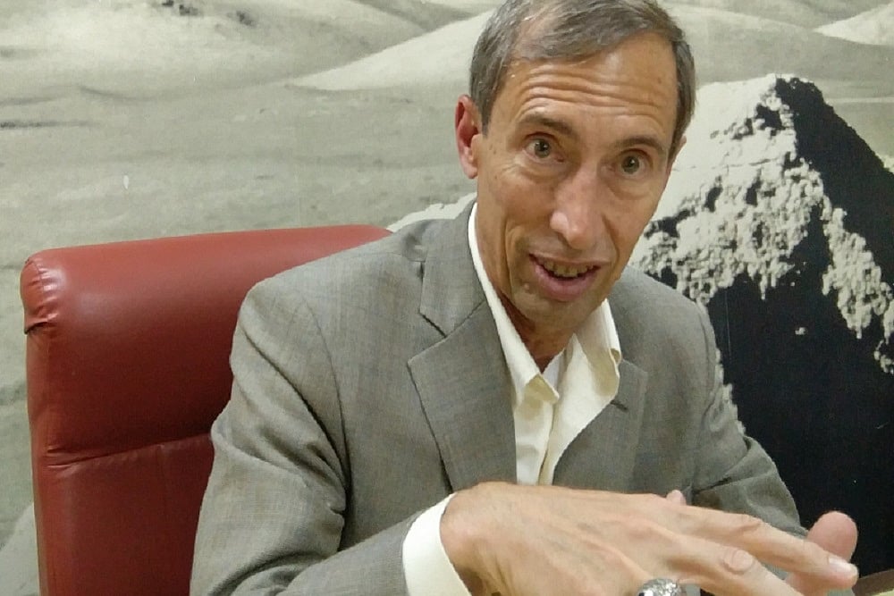 Building A Habitat On The Moon Is Necessary Before Heading Towards Mars: NASA Scientist