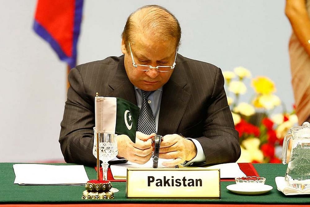 Nawaz Sharif Govt And Pakistan Supreme Court: A Never-Ending Legal Battle