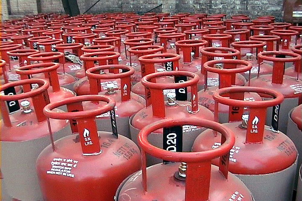 Opposition Slams Govt Over Decision To Do Away With LPG Subsidy