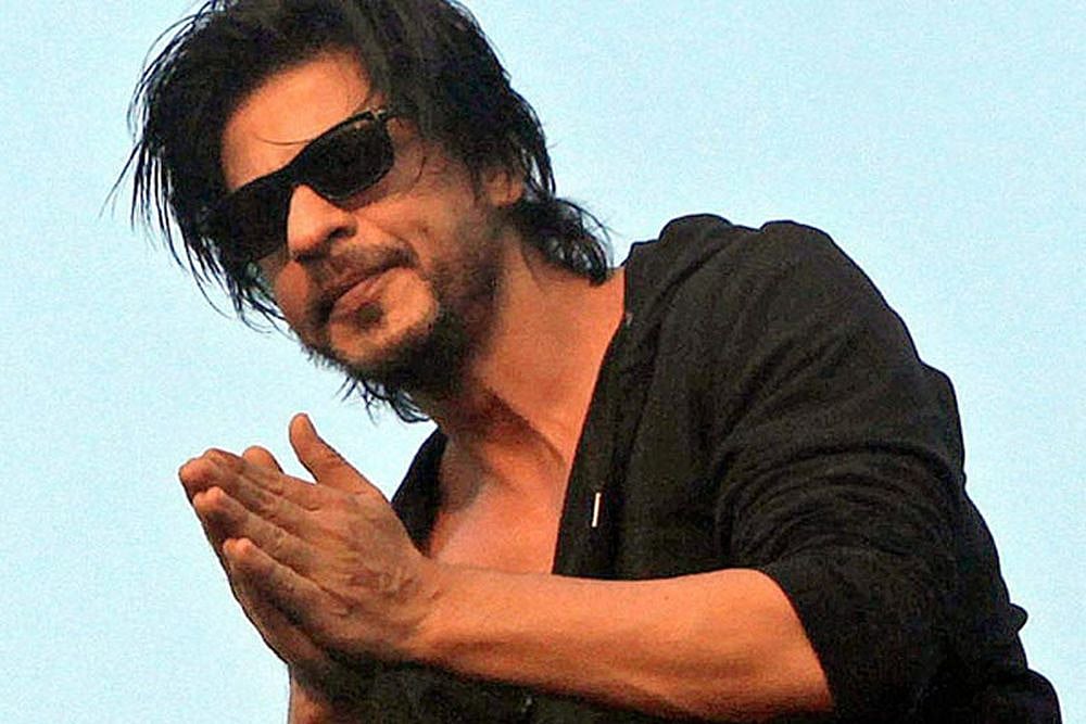 Shah Rukh Khan Issued Legal Notice As Bhopal Man Develops Rashes After Using Shaving Cream