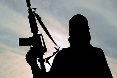 UK man under probe after Pakistan Visit Convicted Of Terror Offences
