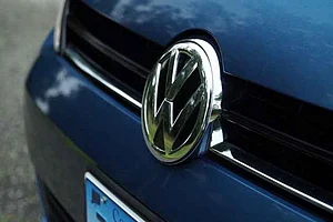 Volkswagen Recalls 4.86 Million Vehicles In China Over Airbag Concerns