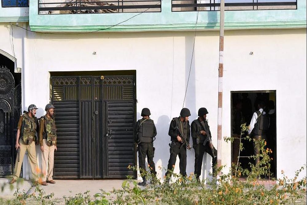 3 Bangladeshi Youths With Fake Aadhaar Cards Arrested By UP ATS On Suspicion Of Terror Links