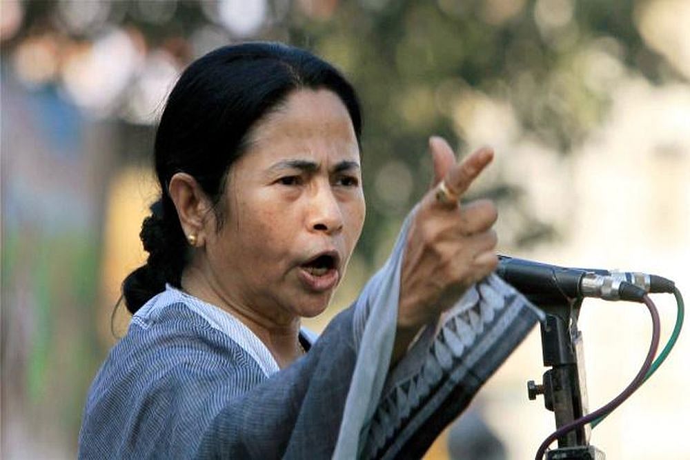 'Don't Play With Fire': Mamata Banerjee Warns RSS, Bajrang Dal, VHP On 'Vijaya Dashami' Rituals