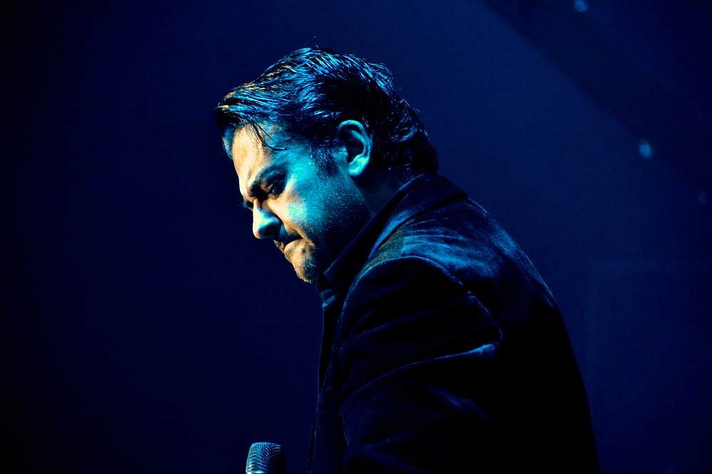 Now J&K Govt To Organize Adnan Sami Show On The Banks Of Dal Lake