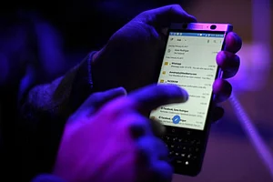Government Makes Tampering Of Mobile IMEI Number Punishable By Jail Term Upto 3 Years