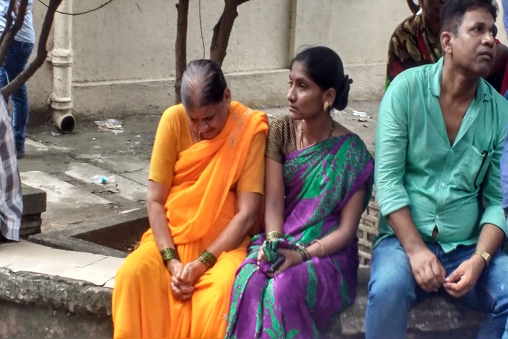 For Families Of 23 Killed In Elphinstone, Death Is Tragedy But For Railways It’ll Become Statistics Tomorrow
