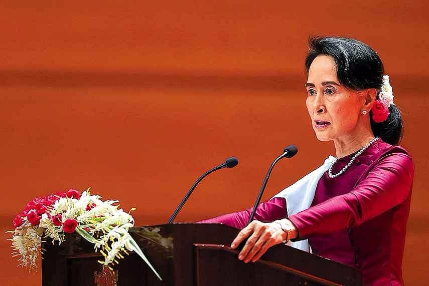 Oxford Removes Suu Kyi's Portrait After Rohingya Criticism