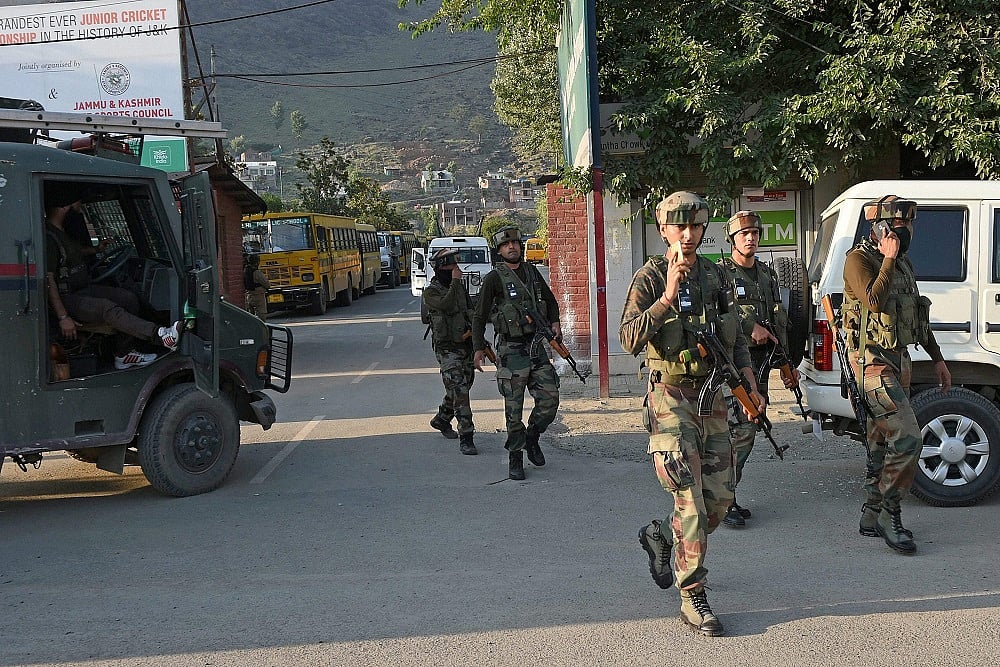 Two Militants Killed During Encounter With Security Forces In Kashmirs Baramulla