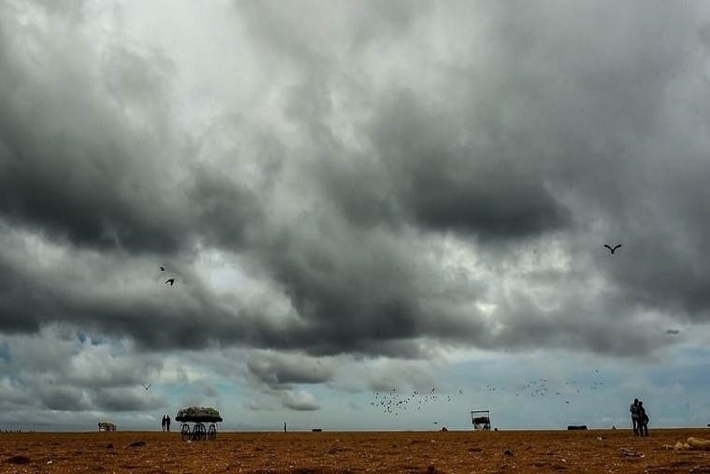 Cyclone Arnab: Deep Depression Over Odisha: 8,000 Evacuated As Heavy Rain Hits Andhra Pradesh, Jharkhand
 - null