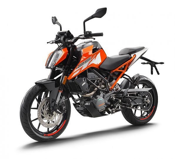 KTM 125 Duke India-Bound
