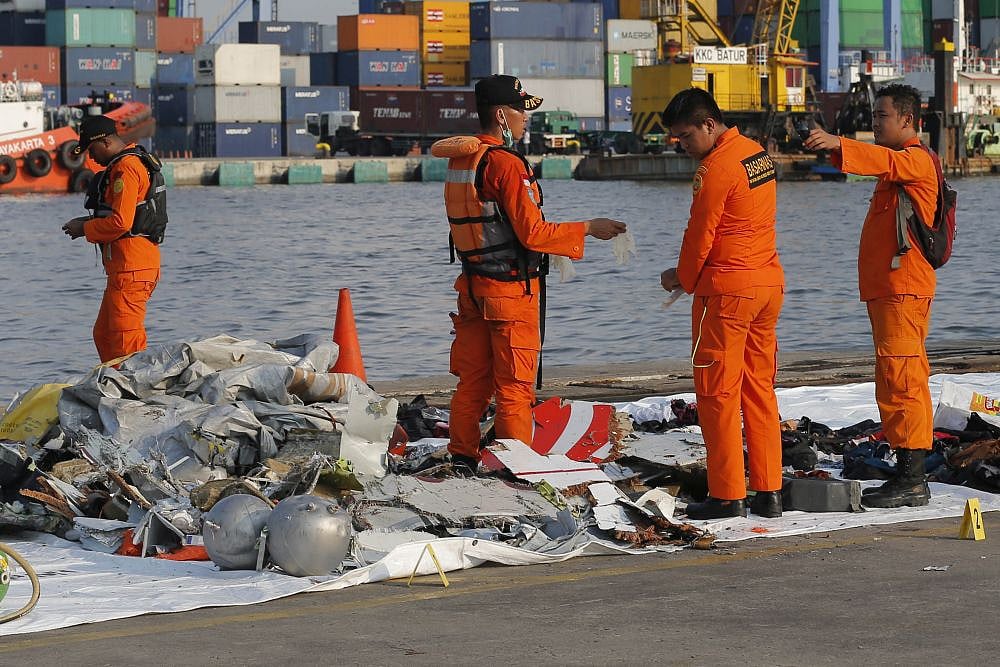 Indonesia Rescuers Find More Body Parts From Crashed Lion Air Jet