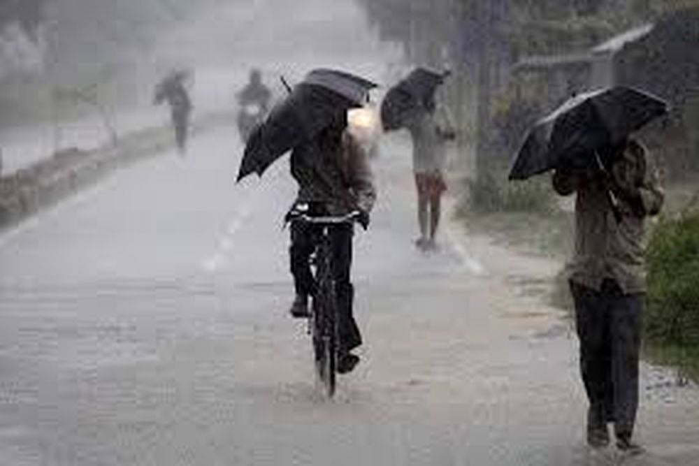 | representational image : Weather Wrap: Delhi To Witness Partially Cloudy Skies, Red Alert For Goa And Kerala; Heavy Rainfall In West Bengal