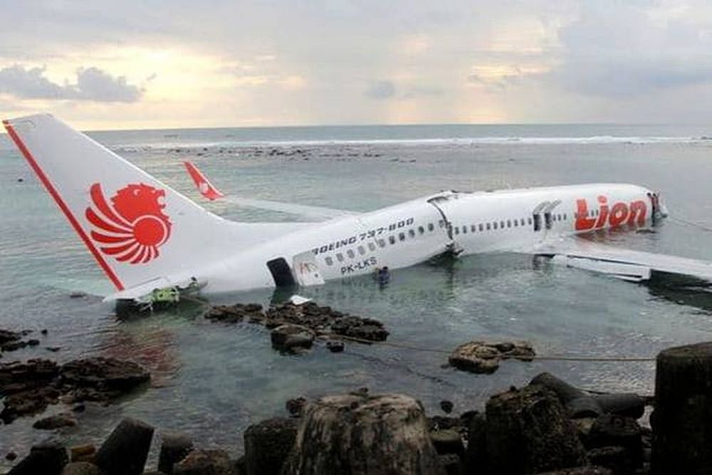 Lion Air Crash: One Black Box Recovered From Crashed Jet