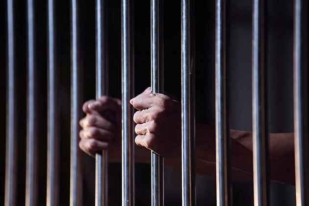 Call-Centre Racket Selling Banned Drugs, Viagra To US Citizens Busted In Mumbai